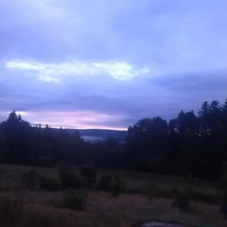 度假居 In Near Chateau Rocher *