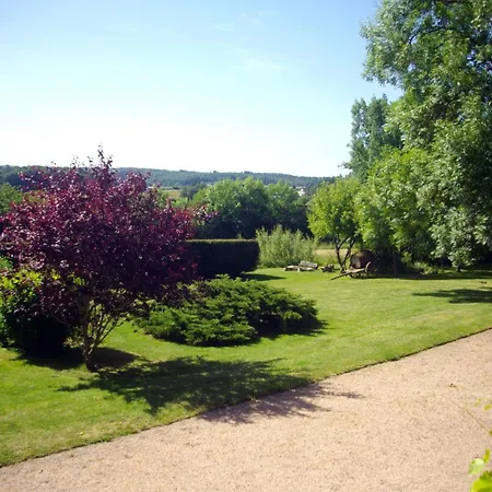 In Near Chateau Rocher * Teilhet (Puy-de-Dome)