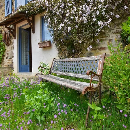 Peaceful Getaway In Teilhet * Teilhet (Puy-de-Dome)