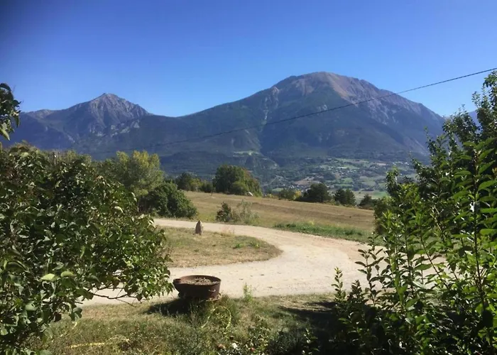 In Near Chateau Rocher * Teilhet